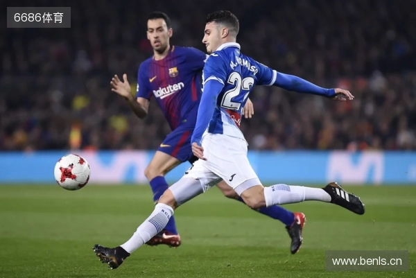 法尔克:曼城加入埃尔马拉争夺战,拜仁要求科隆给报价信息 法尔克:曼城加入埃尔马拉争夺战,拜仁要求科隆给报价信息