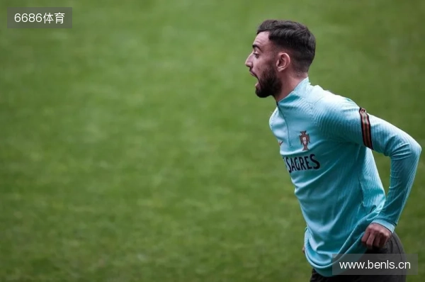 156次,安德森是本赛季英超进攻三区成功传球最多的球员 156次,安德森是本赛季英超进攻三区成功传球最多的球员